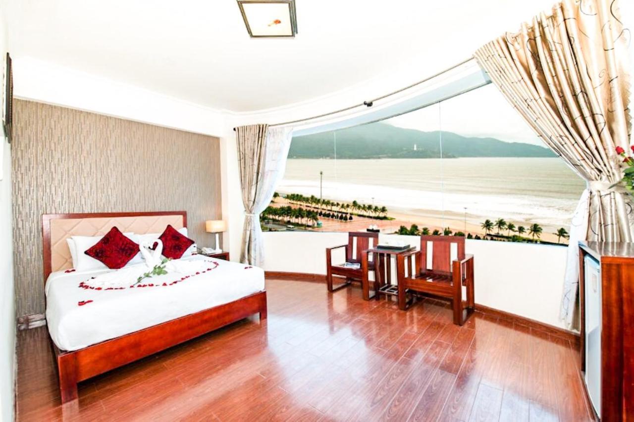 Truong Son Tung 1 - Beautiful Beach Hotel Da Nang Exterior photo