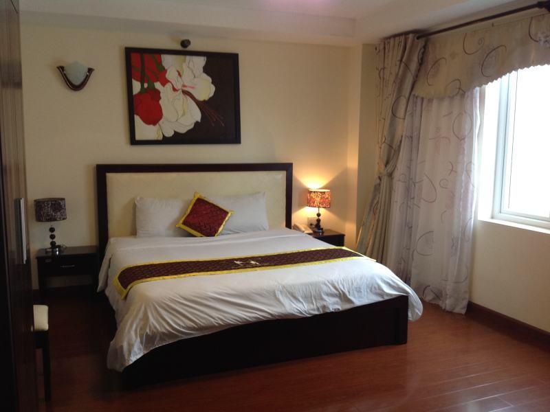 Truong Son Tung 1 - Beautiful Beach Hotel Da Nang Exterior photo