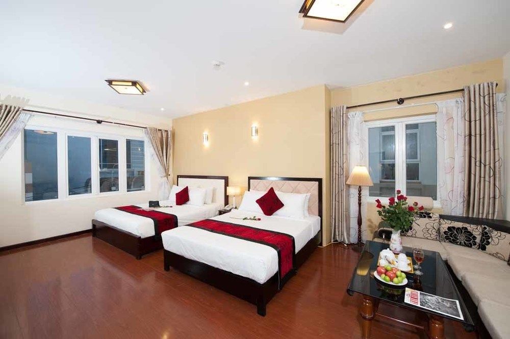 Truong Son Tung 1 - Beautiful Beach Hotel Da Nang Exterior photo